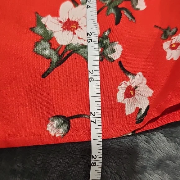 Shein floral bell sleeve rushed bust mini dress. Size M - Picture 7 of 9